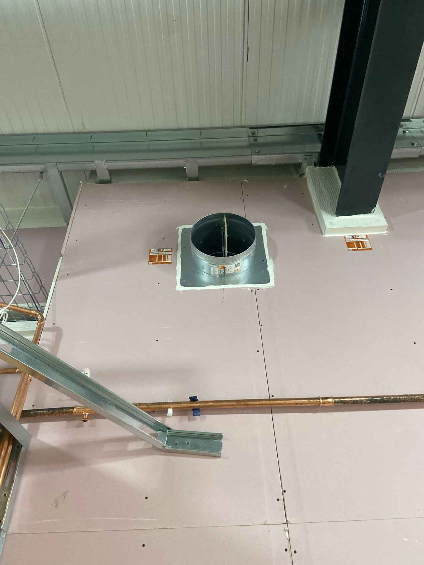 Firewall passive fire stopping works at the new Burger King Mansfield 3